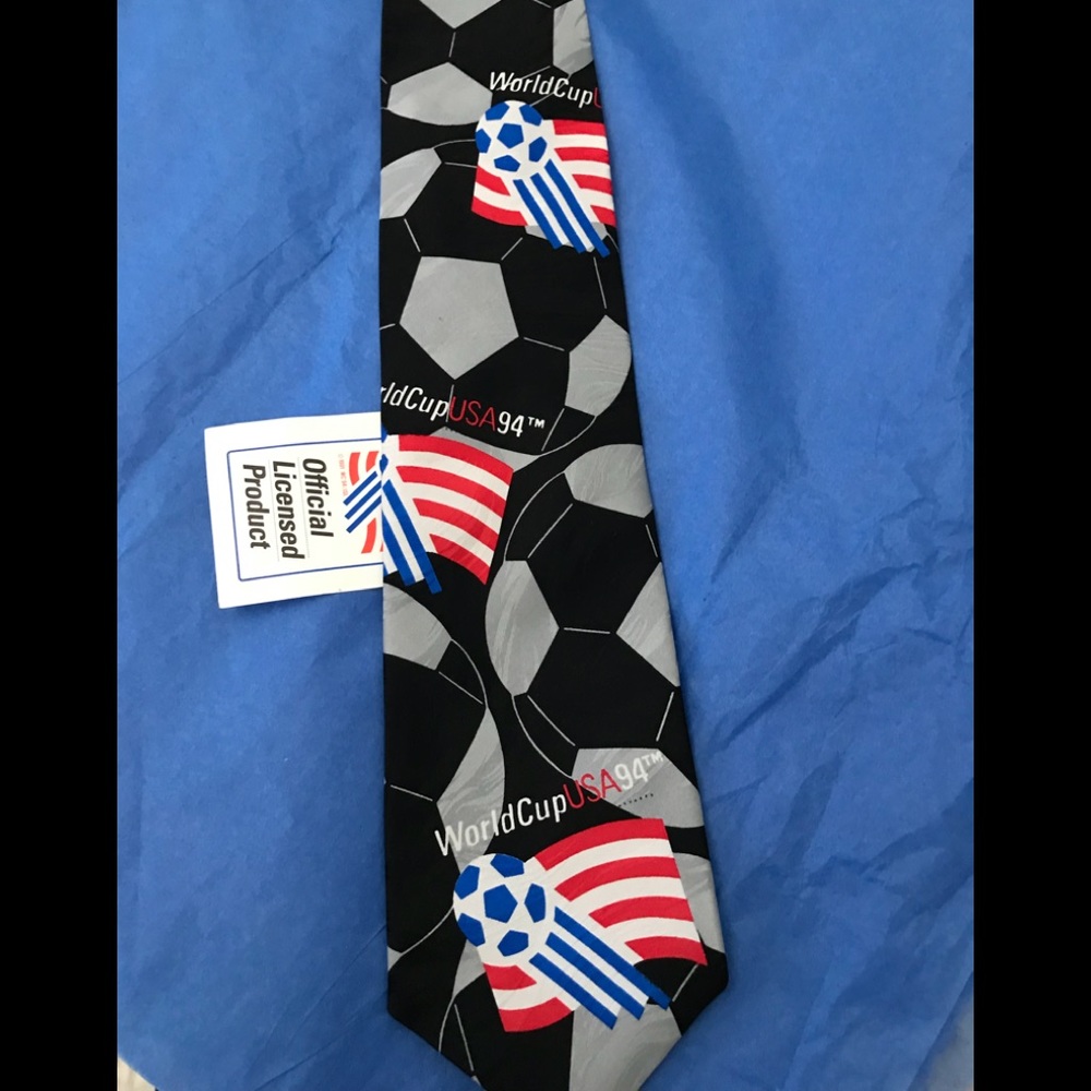 World Cup 94 silk tie.